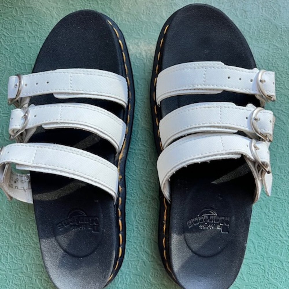 Dr. Martens Blaire Slide Sandal  Size 8/8.5 (EU 39)